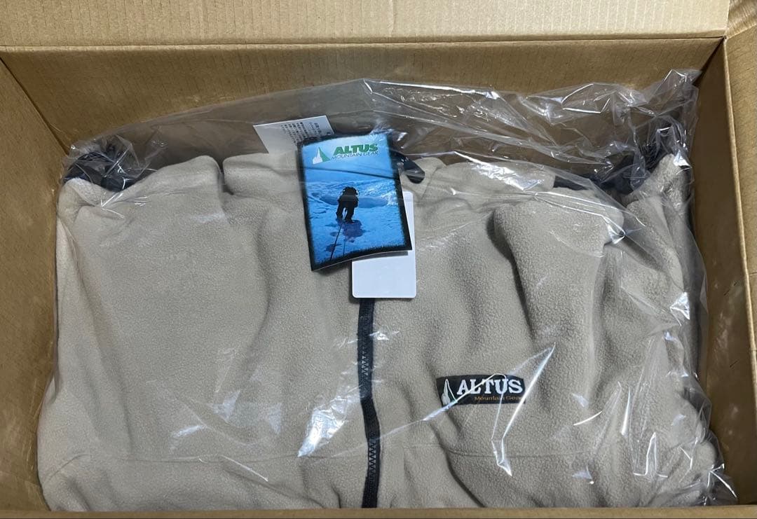 【新品未使用】ALTUS/アルタス 別注リバーシブルブルゾン　ベージュ