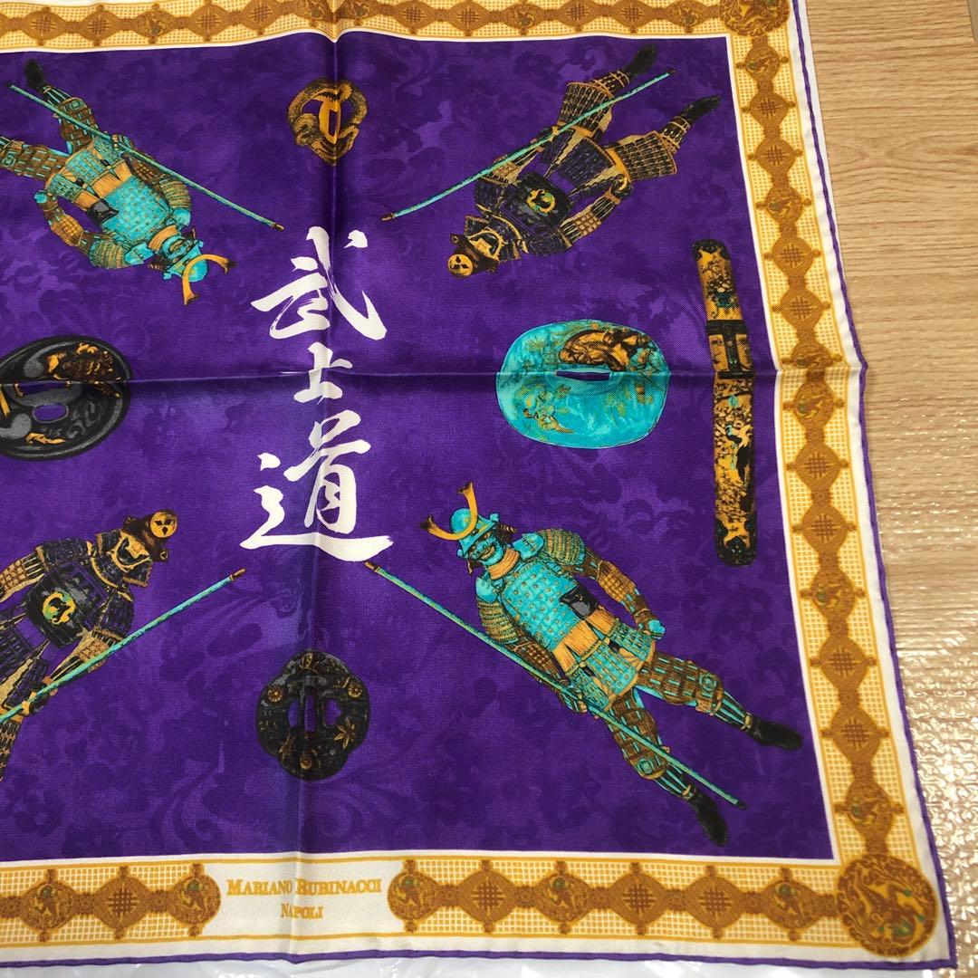【東インド会社未使用LH NAPOLI シルクミニスカーフ武士道パープル系
