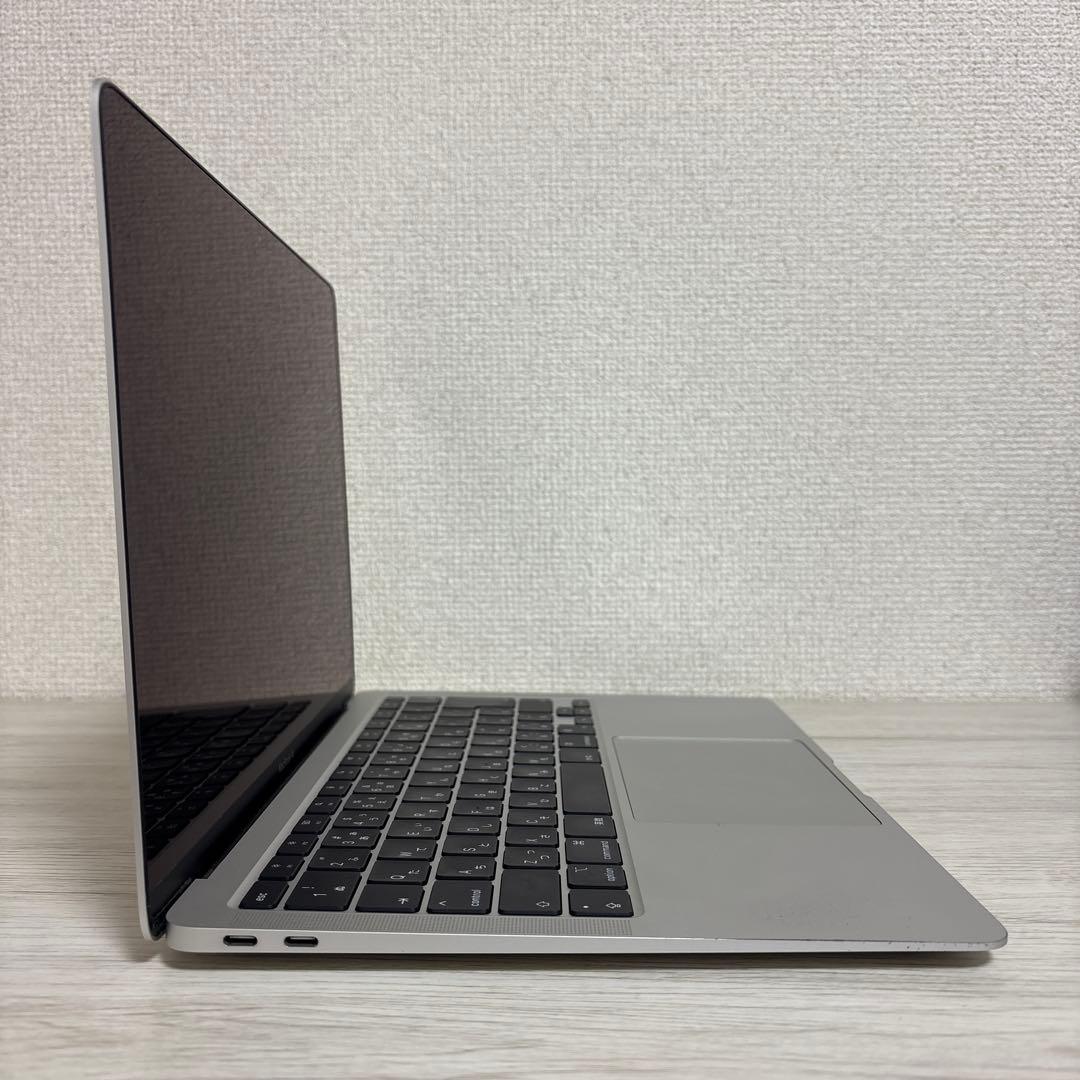 MacBook Air 13インチ M1 16GB 512GB