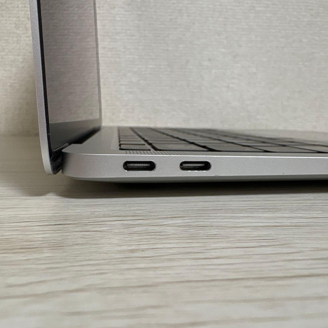 MacBook Air 13インチ M1 16GB 512GB