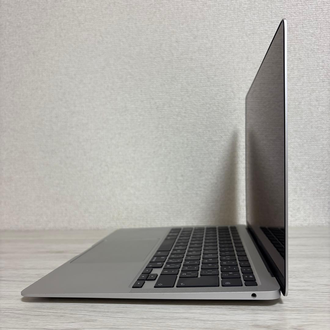 MacBook Air 13インチ M1 16GB 512GB
