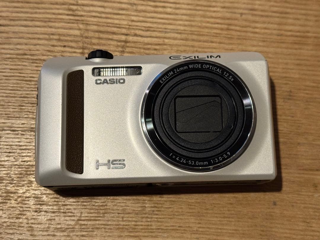 デジタルカメラ CASIO EXILM HS EX-ZR400