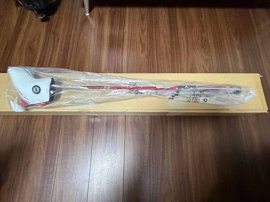 【限定品】オデッセイ TRI-BEAM RED パター DW 新品・未開封