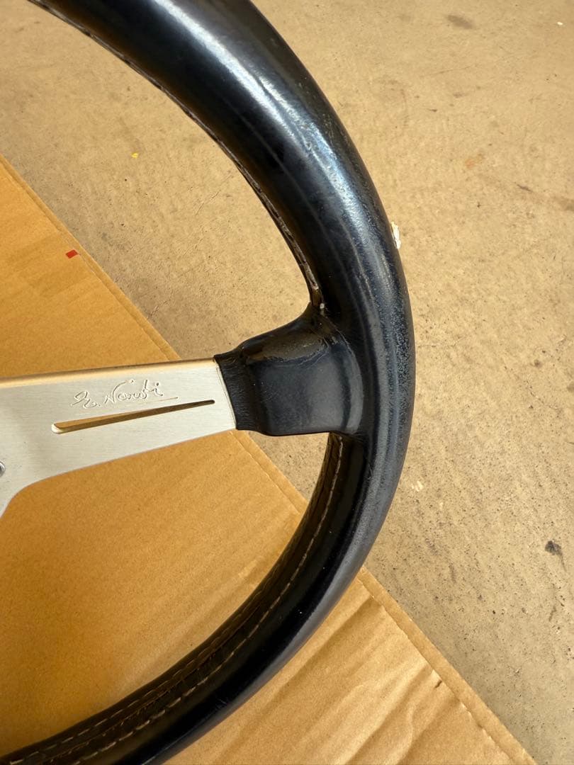 NARDI クラシック レザーステアリング 36パイ