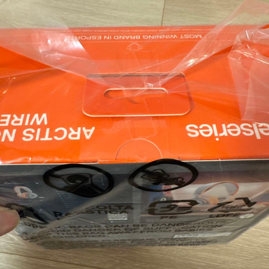 未開封 白 SteelSeries ARCTIS NOVA 5 WIRELESS