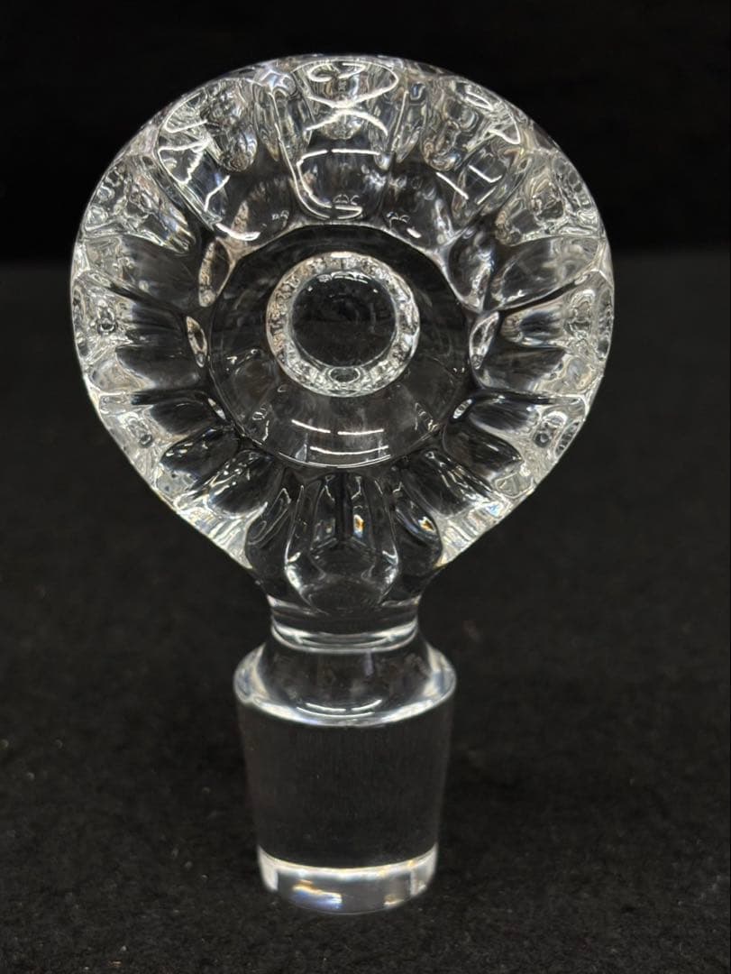 【 REMY MARTIN セントークリスタル 】ブランデー 700ml