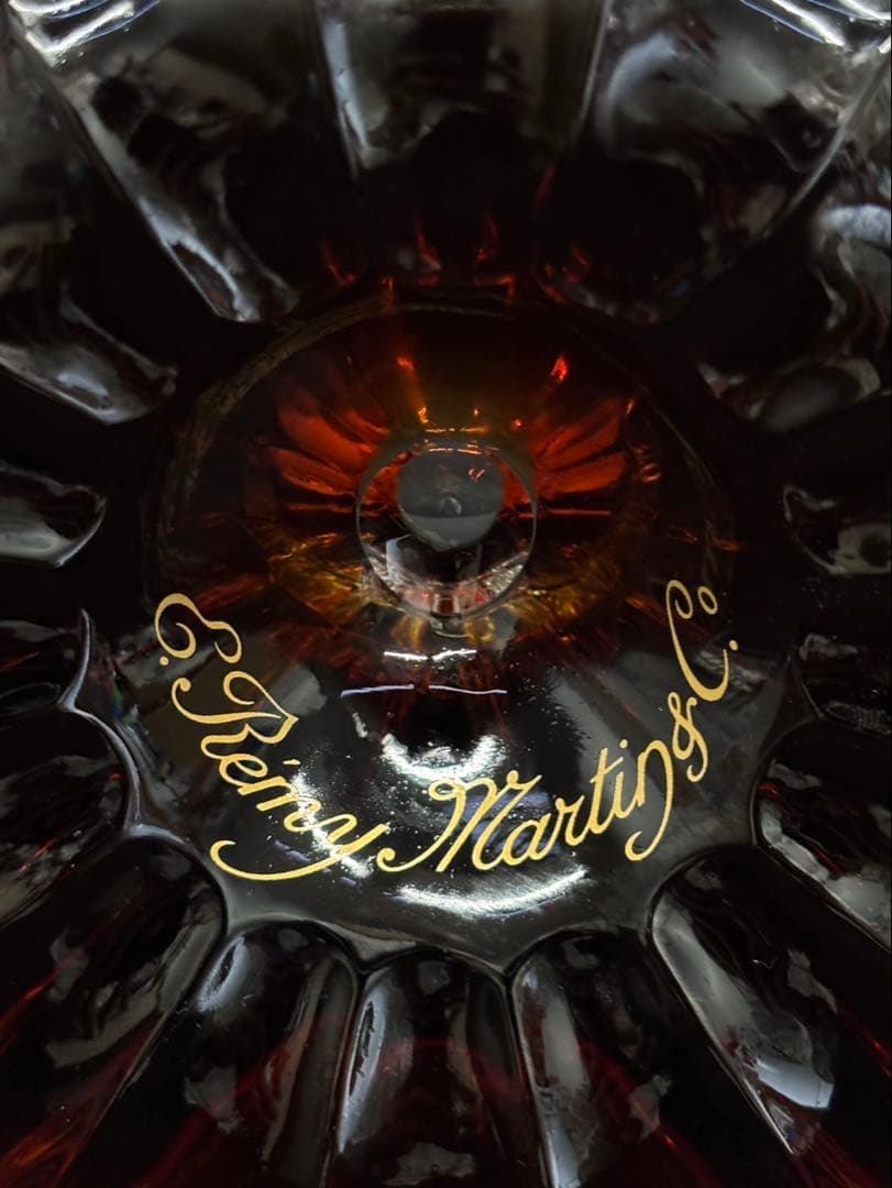 【 REMY MARTIN セントークリスタル 】ブランデー 700ml