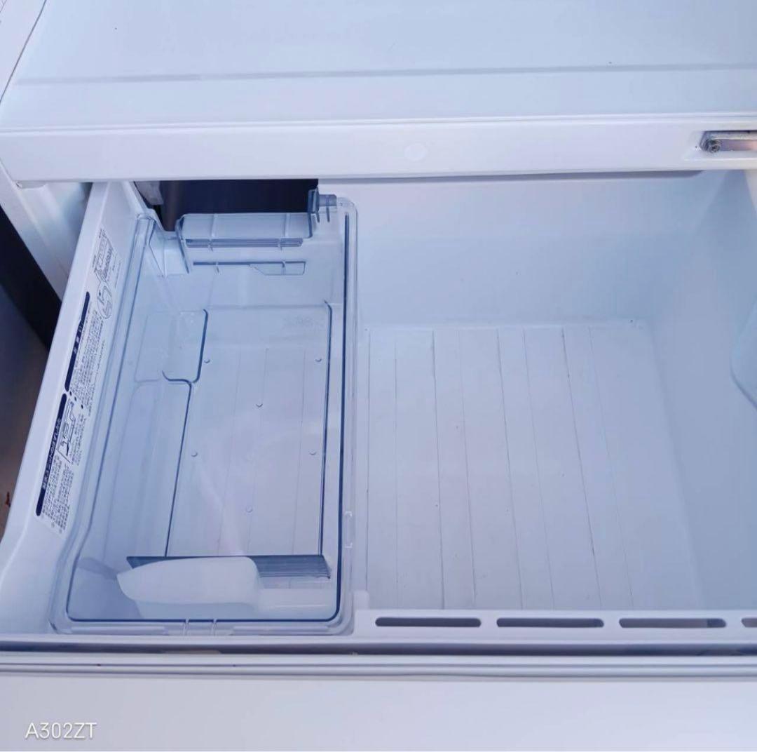 【SM】　AQUA 冷蔵庫 AQR-SV24J(W) 2020年式　美品