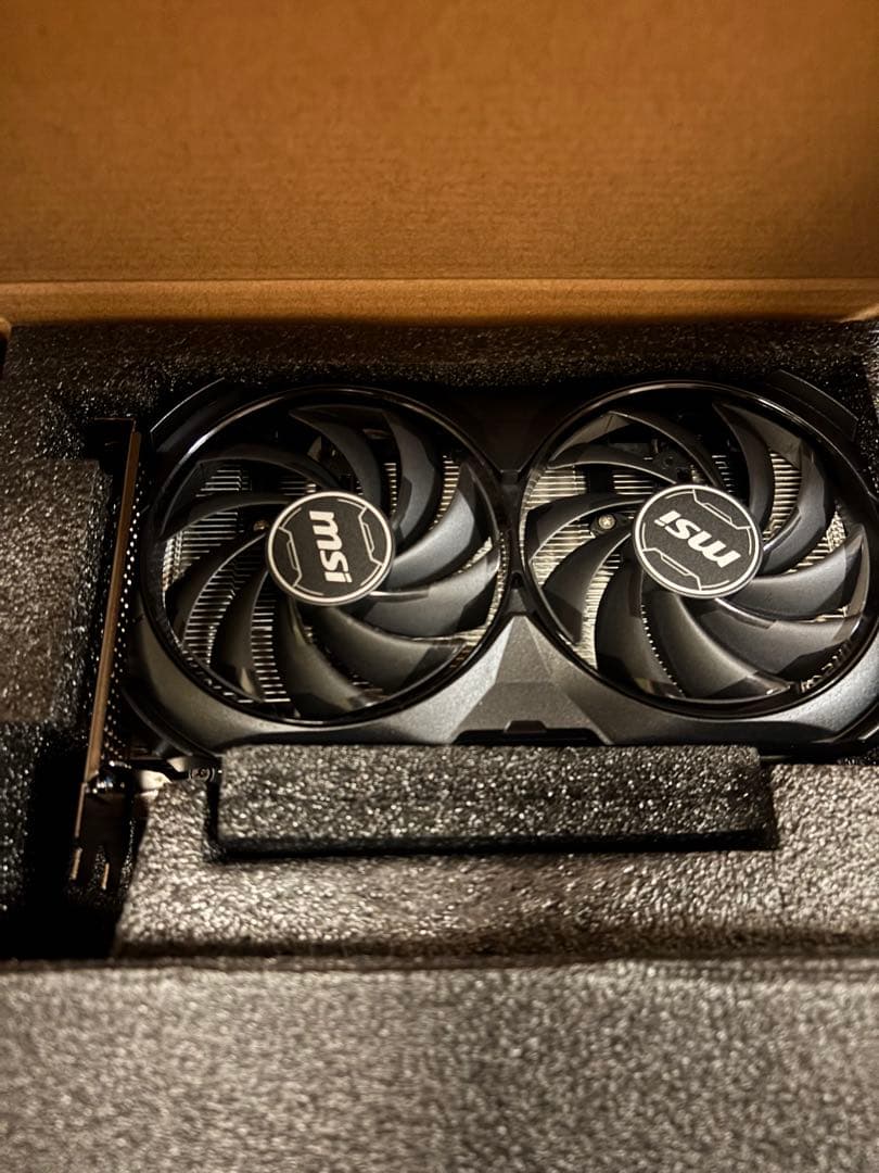 RTX 4060ti 中古