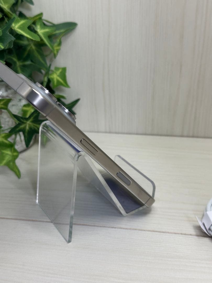 ✨iPhone 16 Pro ❣️ 256GB ナチュラルチタニウム✨100%