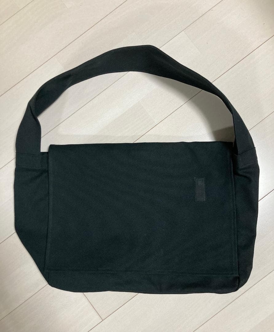 新品 YOROZU MANGA SHOULDER マンガショルダー バッグ BK