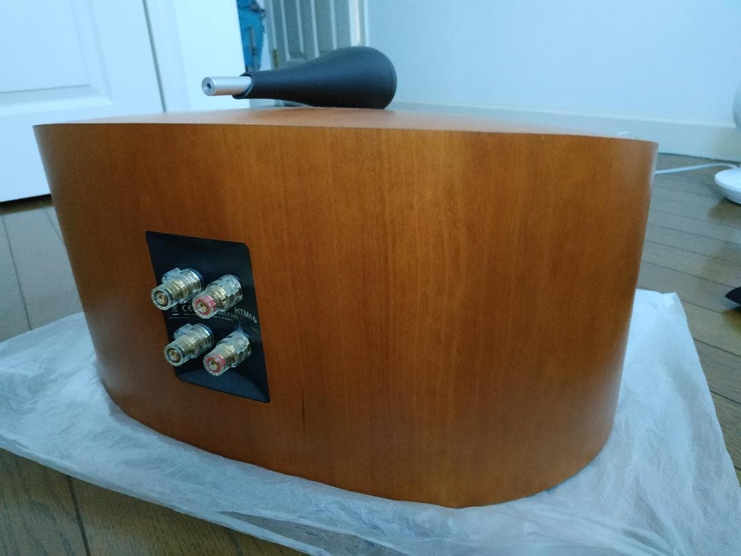 【美品】B&W HTM2 センター スピーカー nautilus ノーチラス