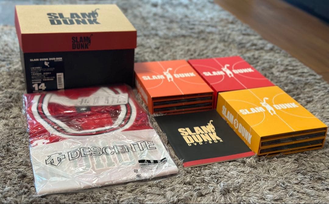 極美品 SLAM DUNK DVD-BOX 初回生産限定　三井寿ユニフォーム付き