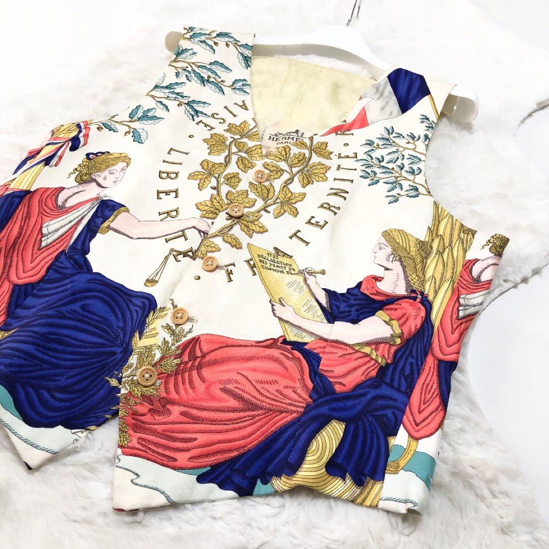 HERMES*エルメス　シルク100%　スカーフ柄ベスト　総柄　46