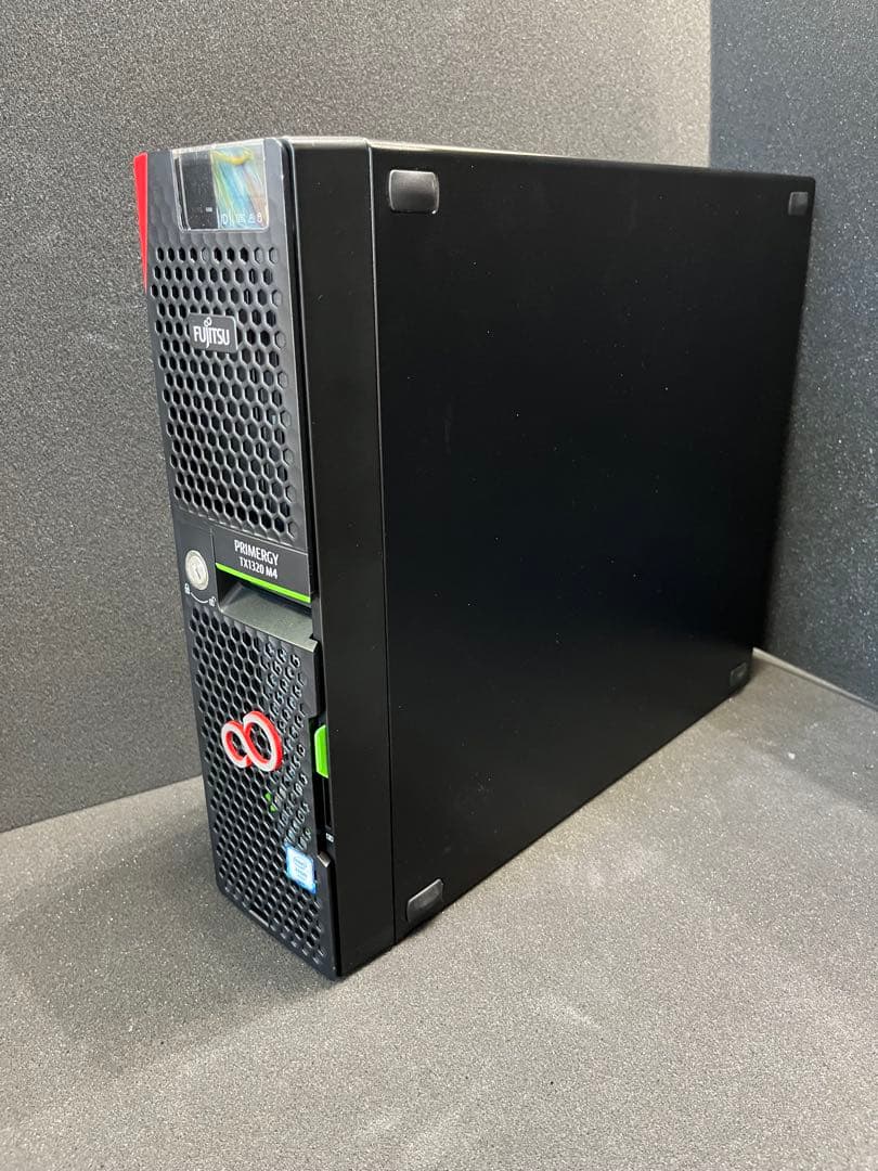 サーバー Fujitsu PRIMERGY TX1320 M4