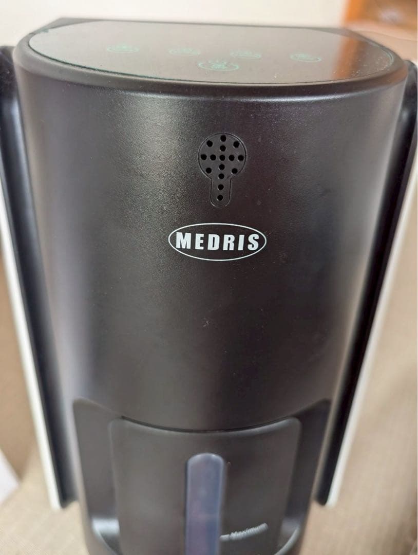 メドリス MEDRIS 酸素発生器 家庭用 外箱、その他付属品付き