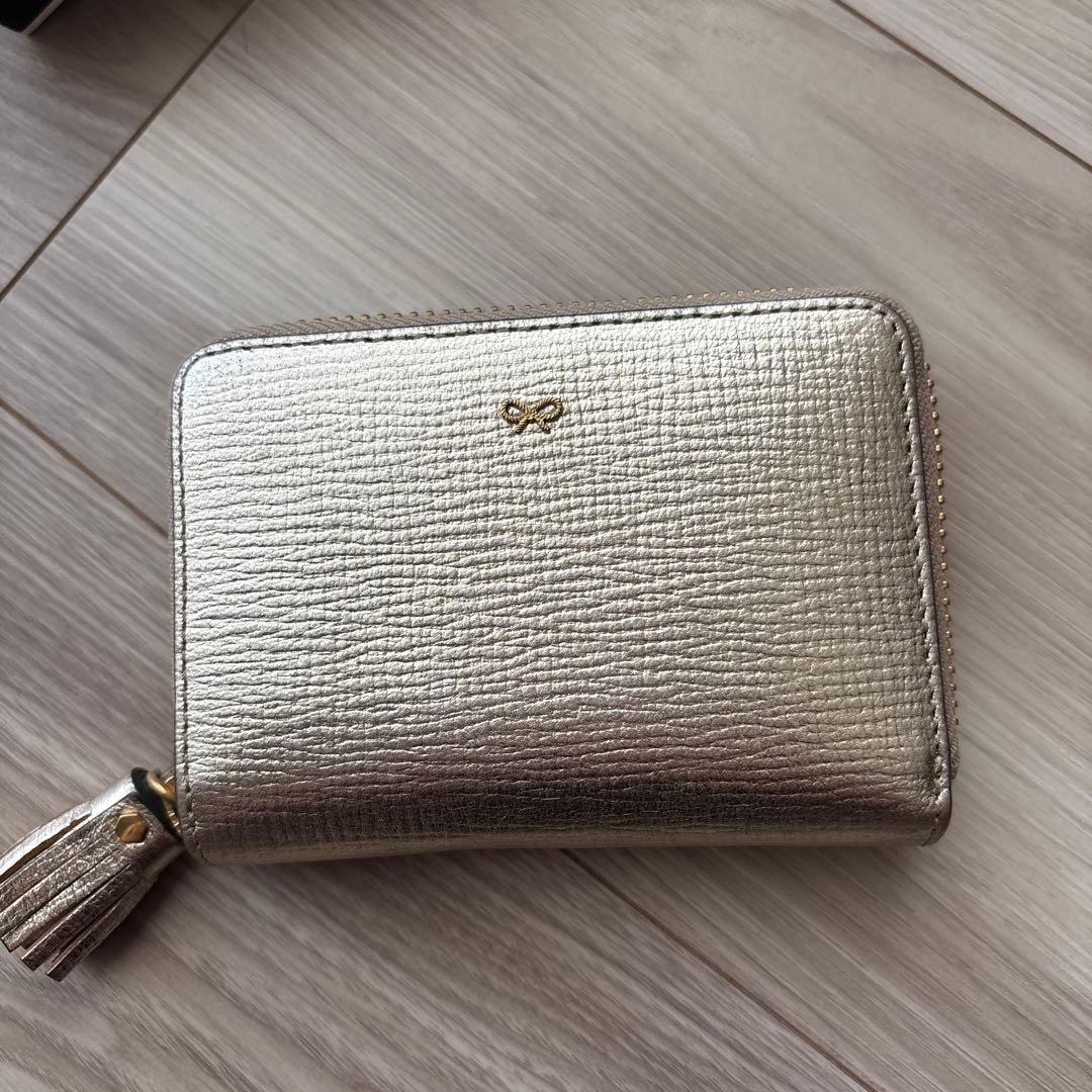 Anya Hindmarch 財布　ゴールド