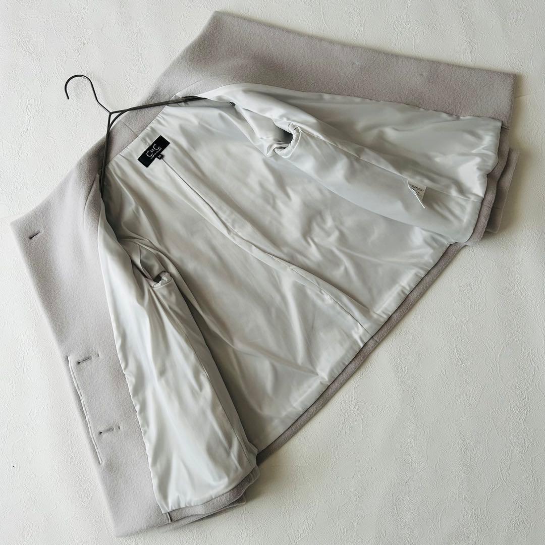 2994Z 美品 クードシャンス 現行 スタンドカラーのショート丈コート グレー