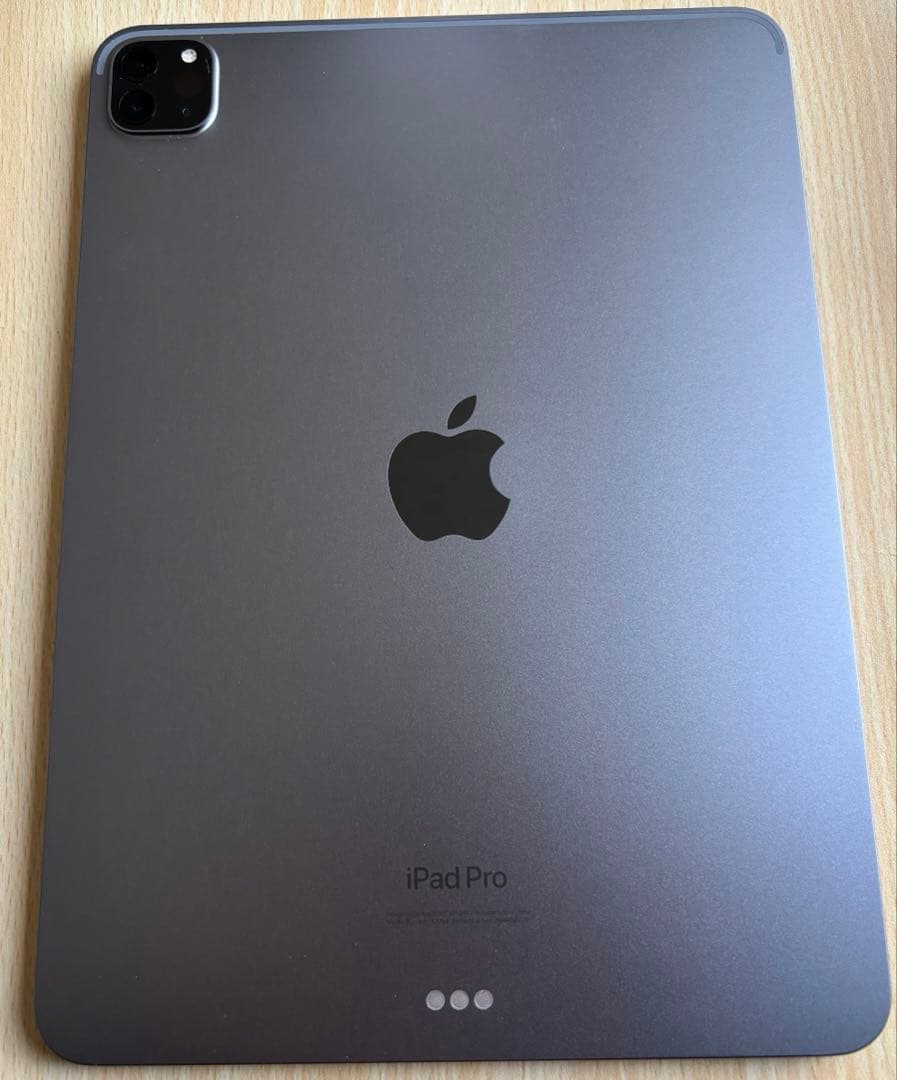 ipad pro11インチ第4世代 128GB WiFiモデルバッテリー100%