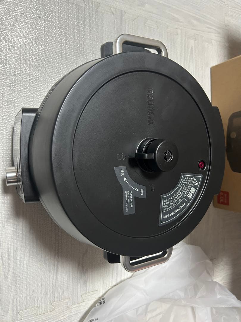 値下げ　IRIS OHYAMA 電気圧力鍋 4L 最大90種