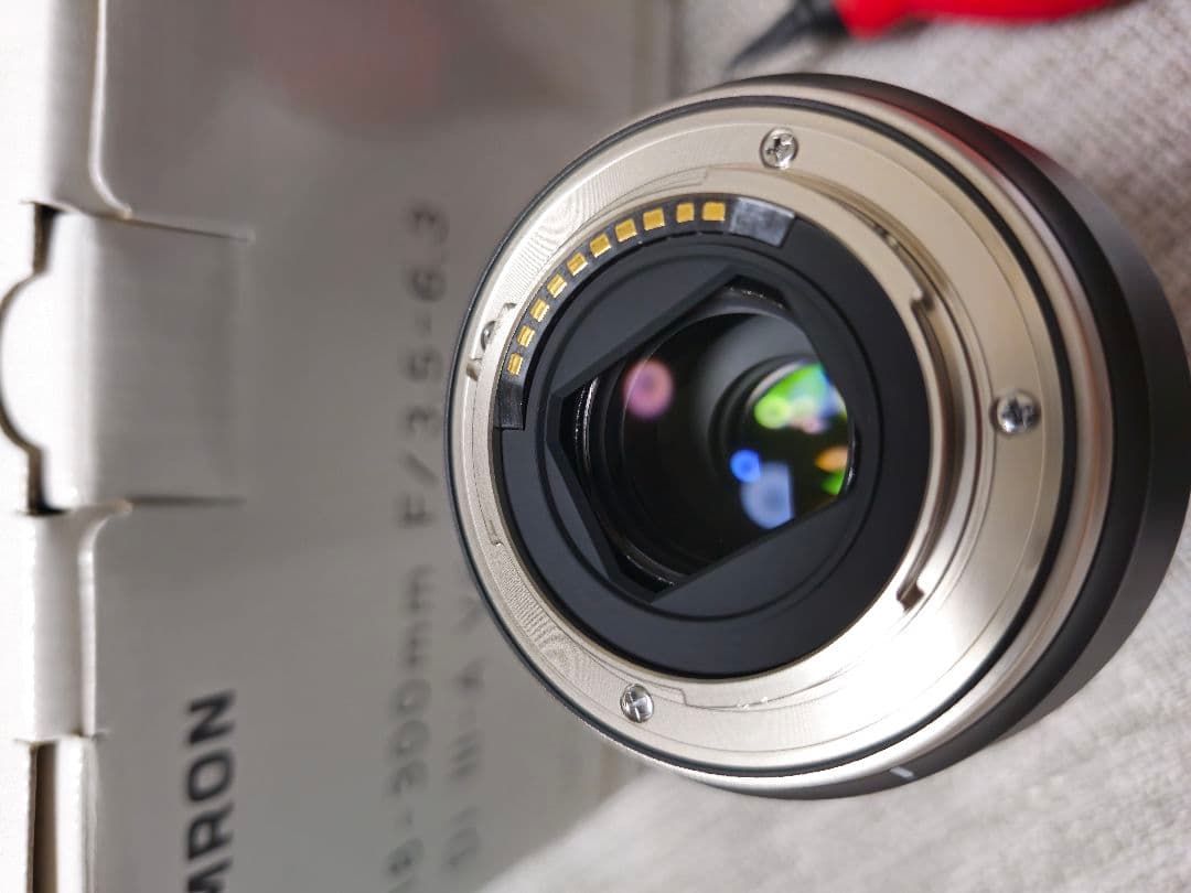 おまけ付き xマウント TAMRON 18-300mm F/3.5-6.3