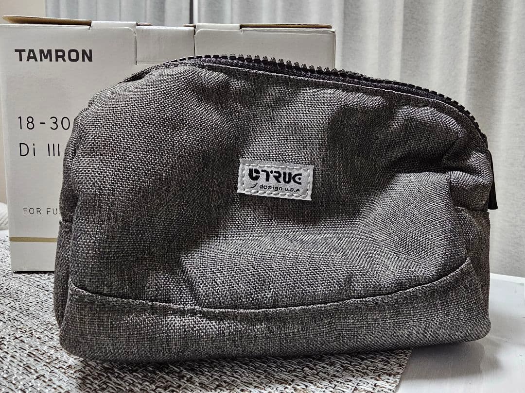 おまけ付き xマウント TAMRON 18-300mm F/3.5-6.3