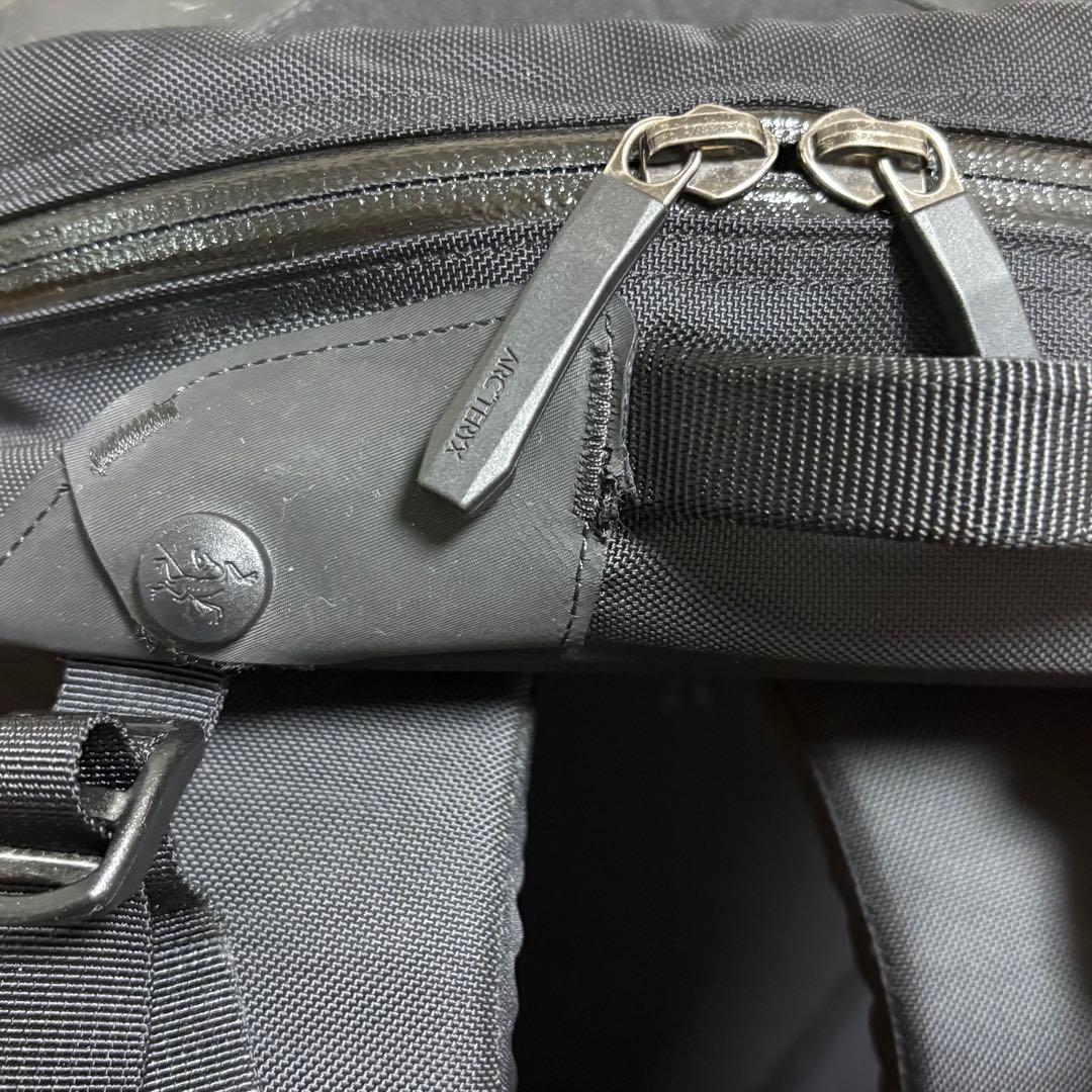 希少【廃盤モデル】ARC’TERYX アークテリクス アロー22 タグ付き