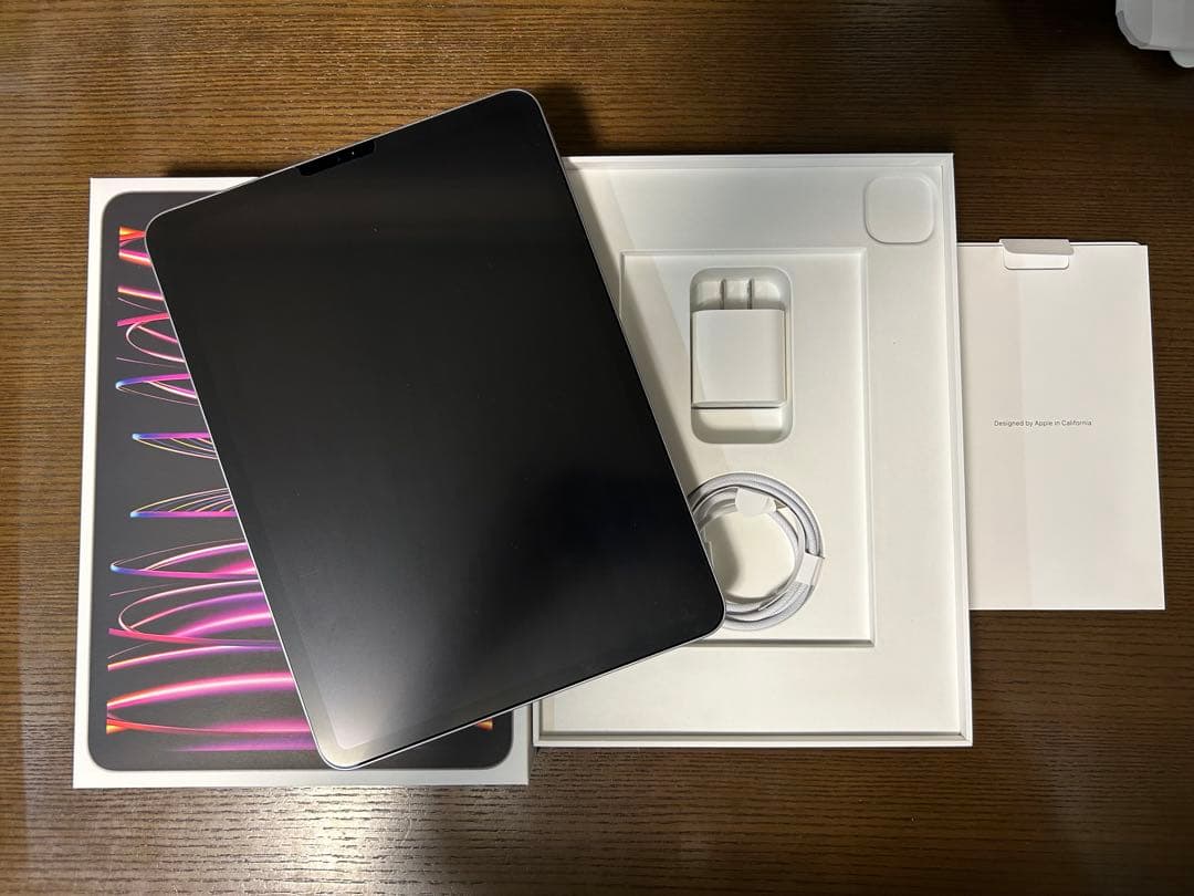 iPadPro11インチ 第4世代 128GB本体