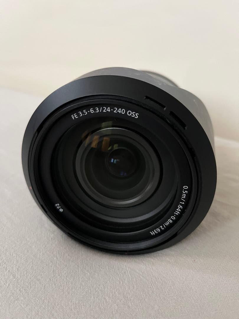 Sony FE 3.5-6.3/24-240 OSS ズームレンズ