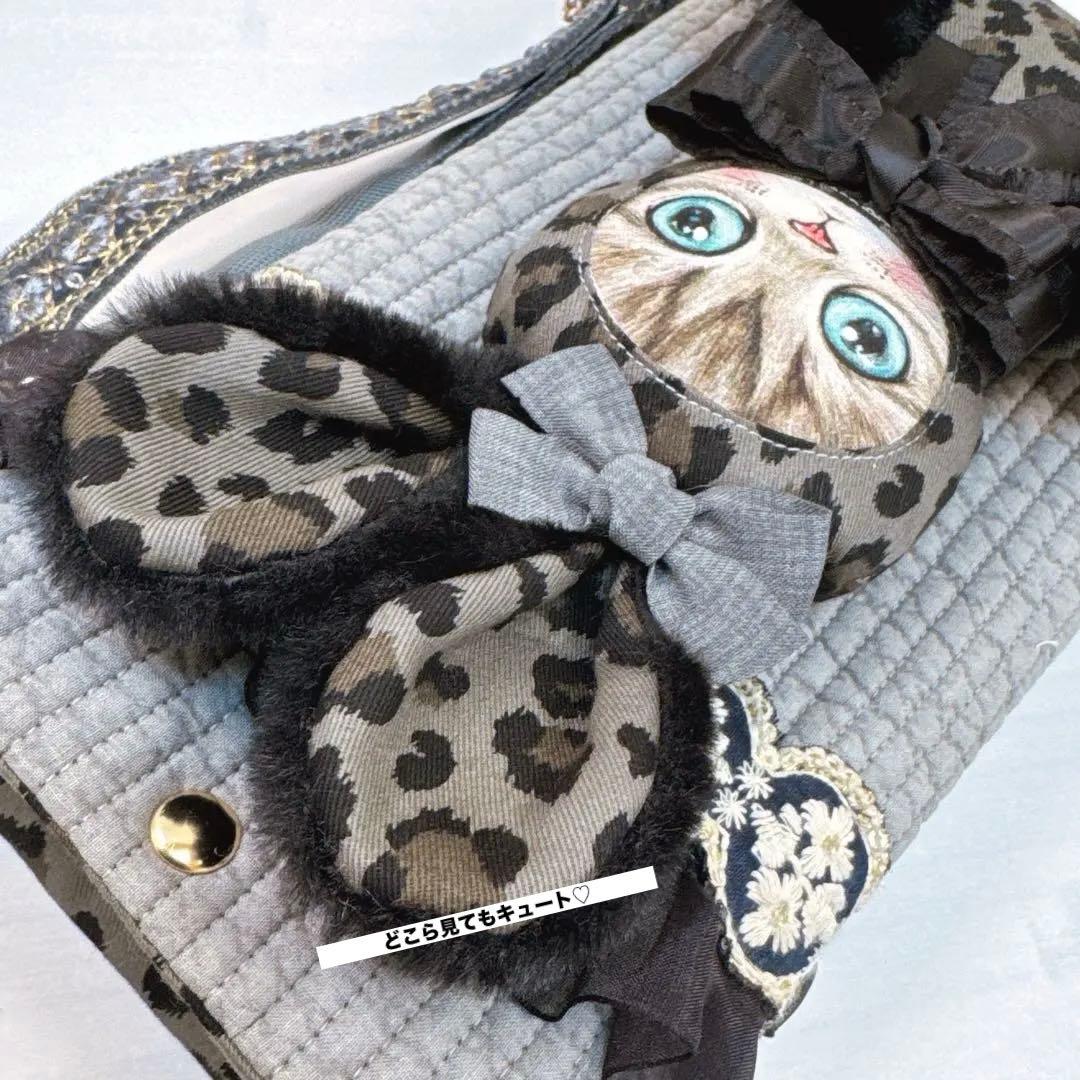 H*U様 ハンドメイド♡インド刺繍×ヌビザバ猫ブルーアイうさぎ着ぐるみサコッシュ