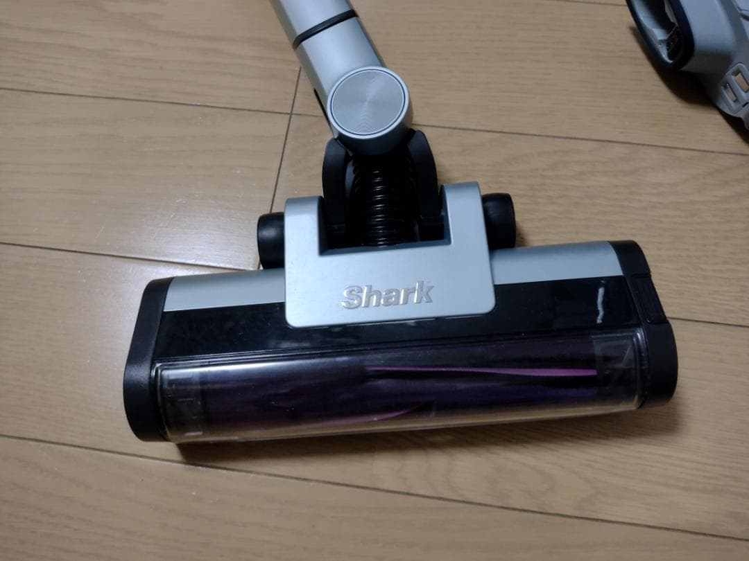 シャーク★コードレスクリーナー★LC501JGY★バッテリー新品と同等★