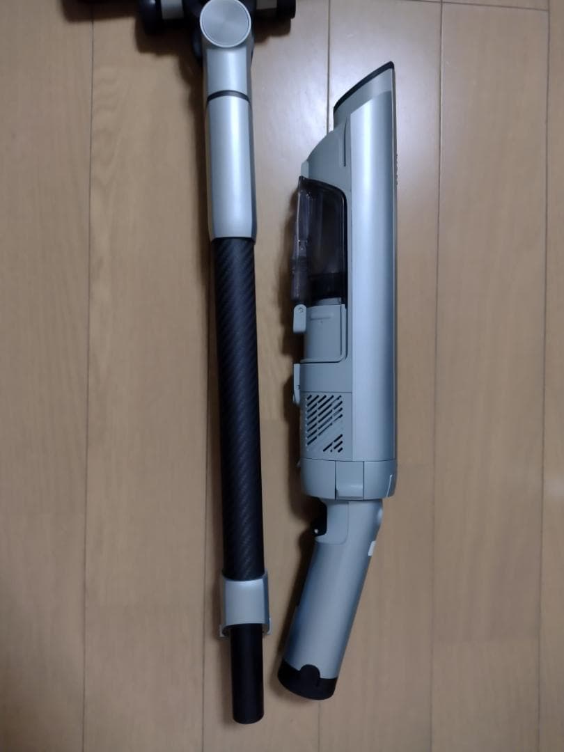 シャーク★コードレスクリーナー★LC501JGY★バッテリー新品と同等★