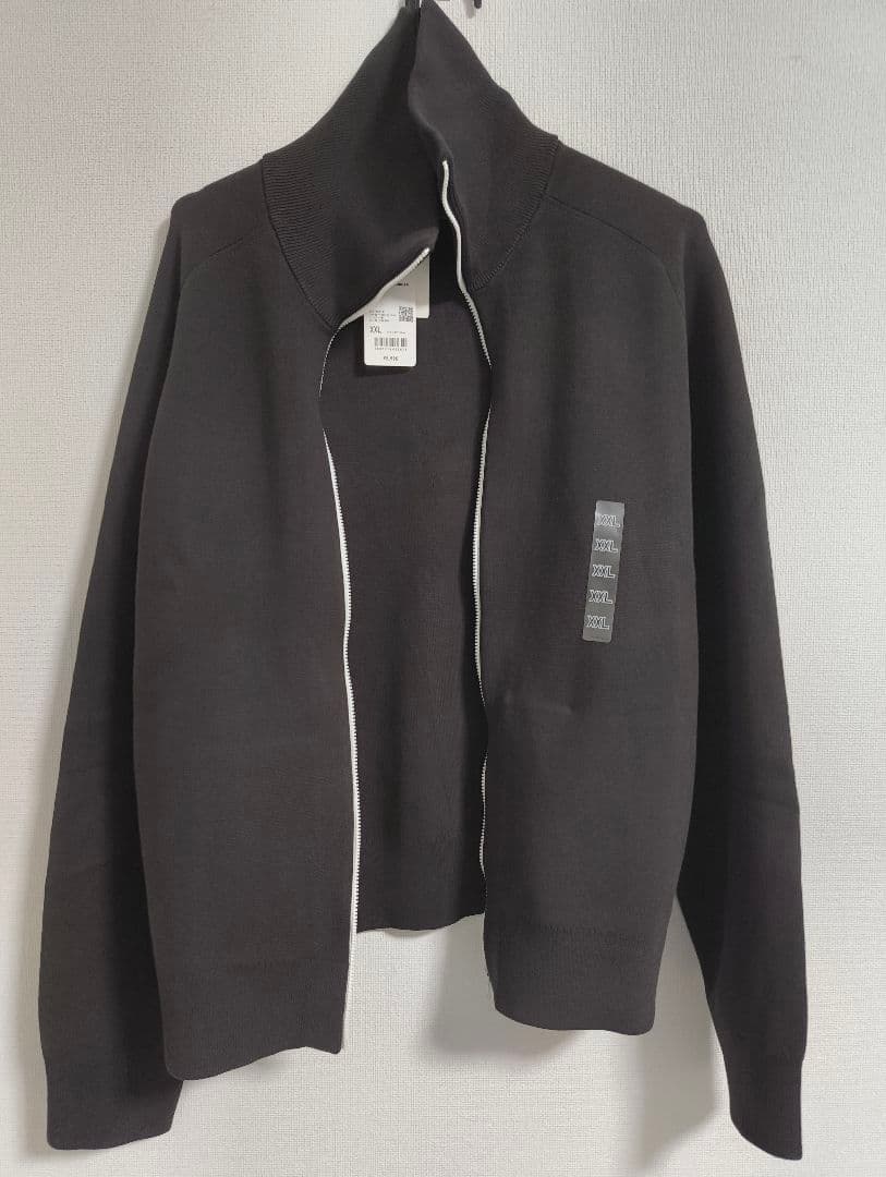 サイズXXL　UNIQLO　ミラノフルジップカーディガン