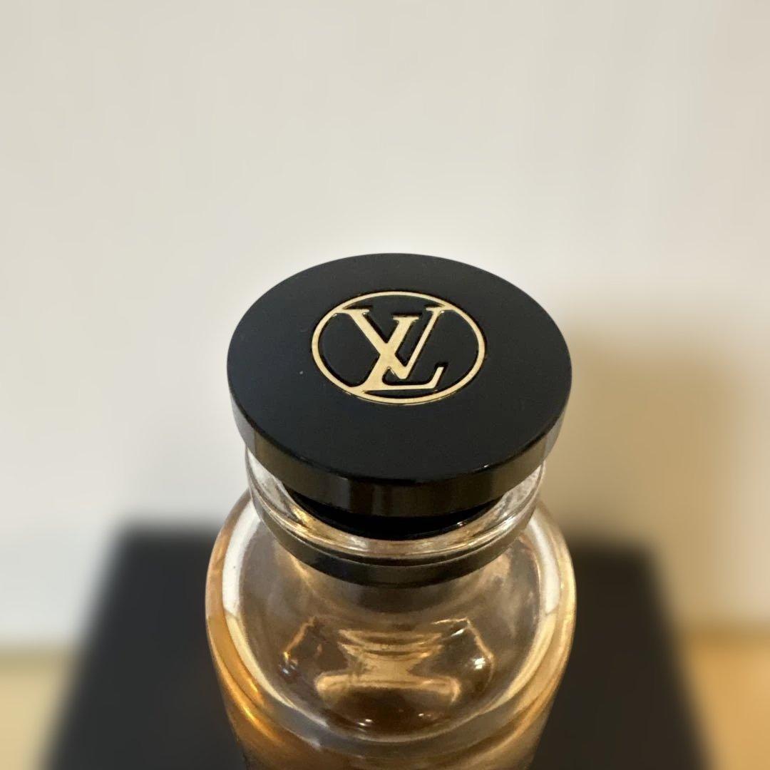 LE JOUR SE LÈVE LOUIS VUITTON