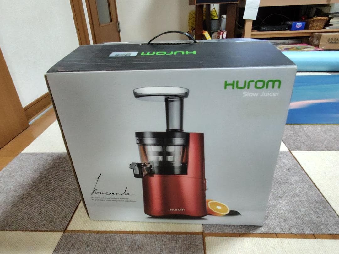 ヒューロムHurom スロー ジューサー H-AA-RBA17 フェラーリレッド