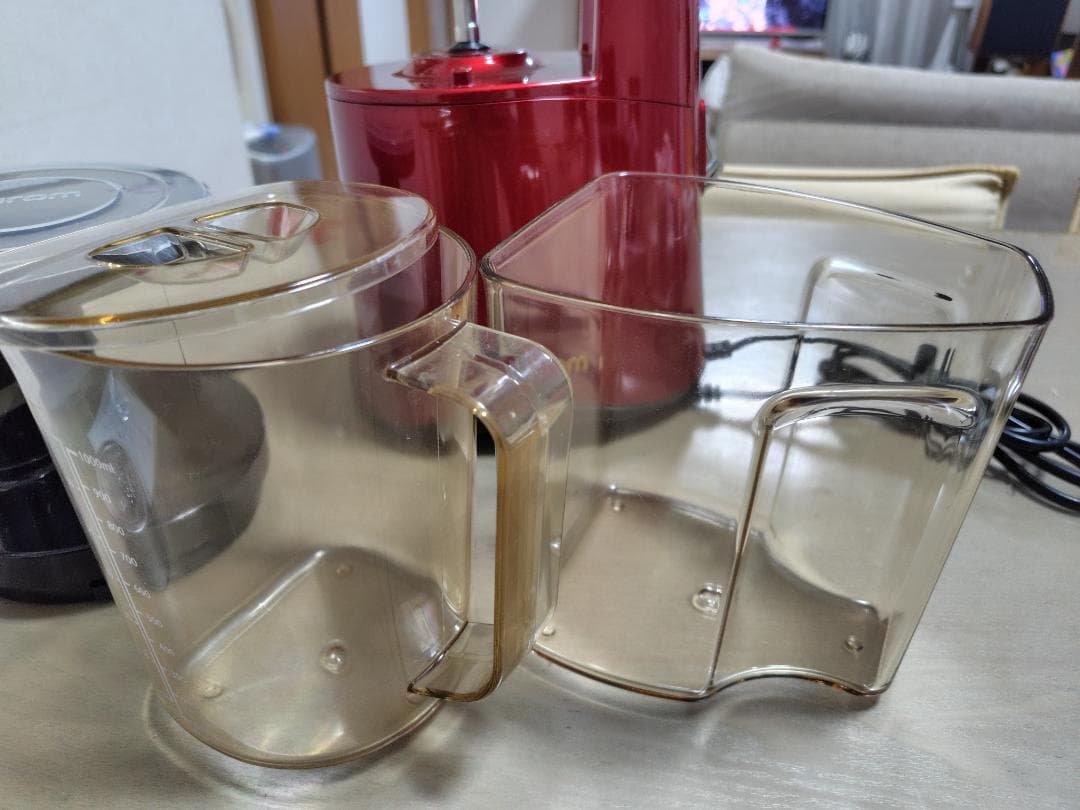 ヒューロムHurom スロー ジューサー H-AA-RBA17 フェラーリレッド