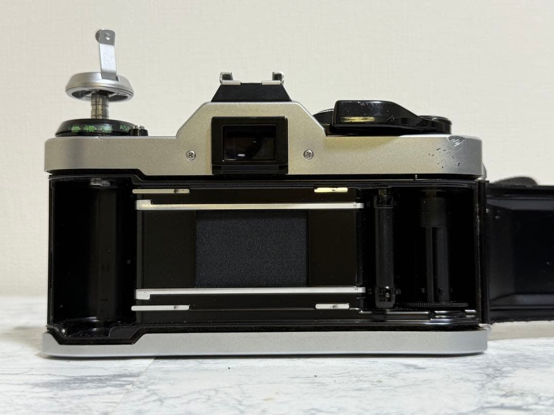 Canon AE-1 Program フィルムカメラ レンズ付き