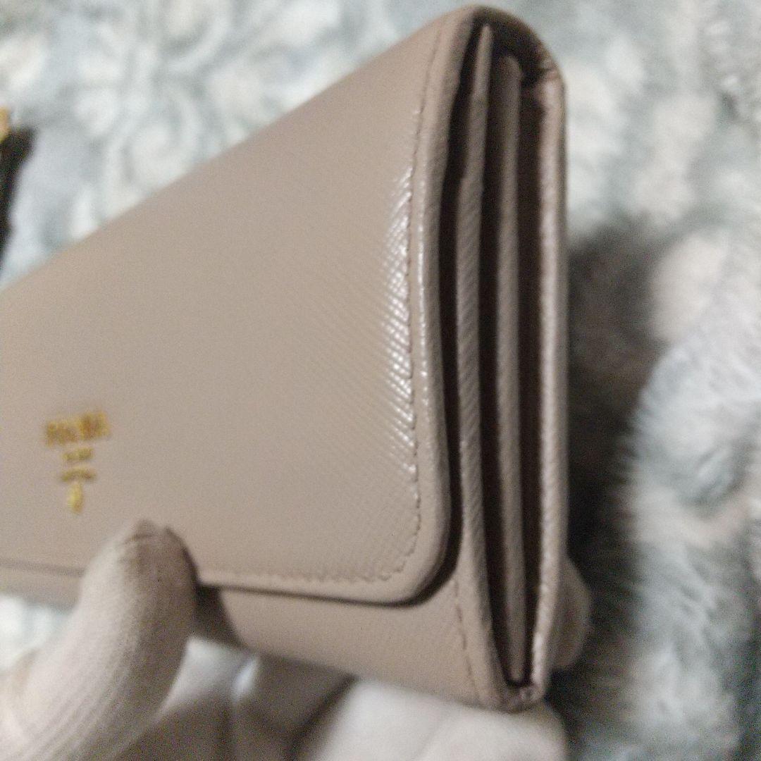 PRADA サフィアーノ 長財布 ベージュ系