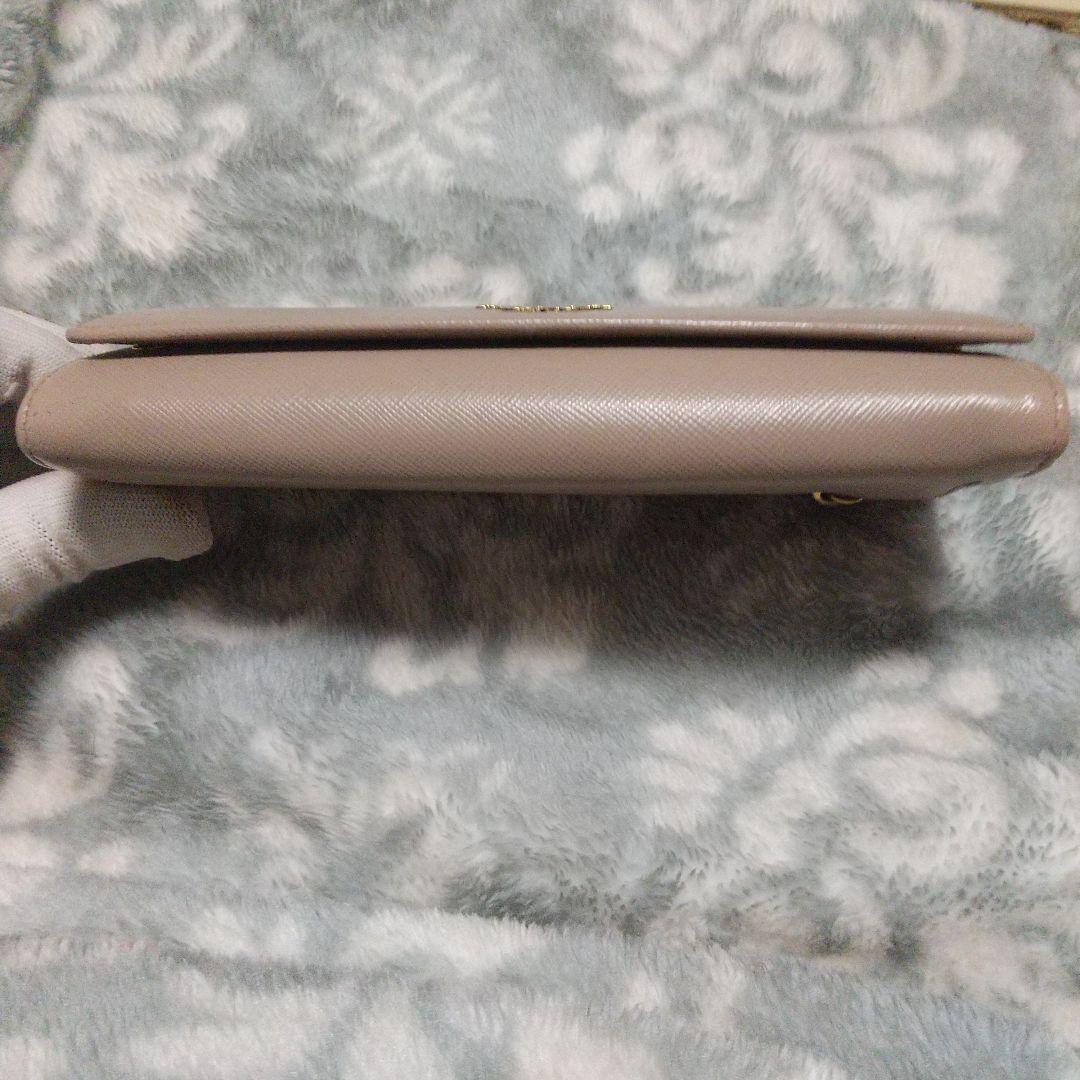 PRADA サフィアーノ 長財布 ベージュ系