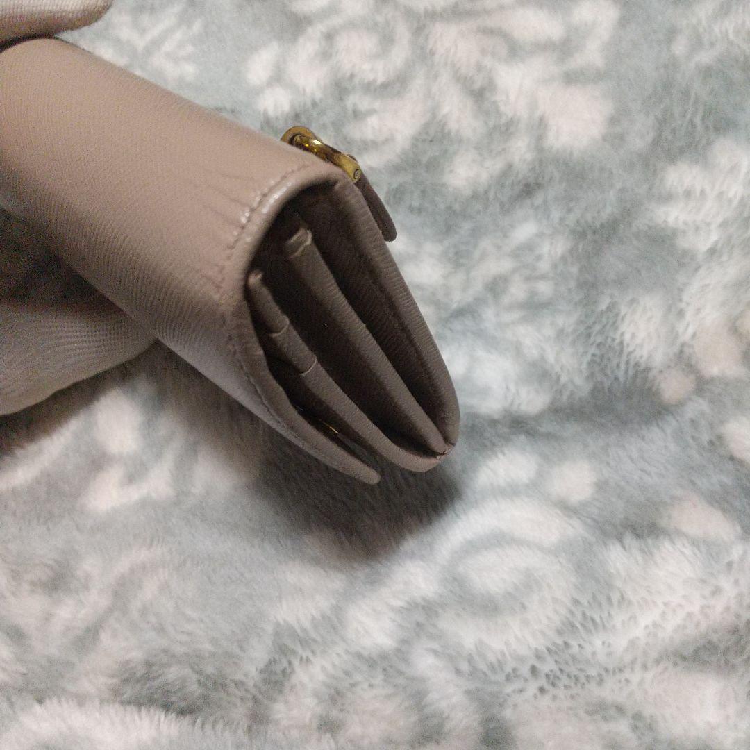 PRADA サフィアーノ 長財布 ベージュ系