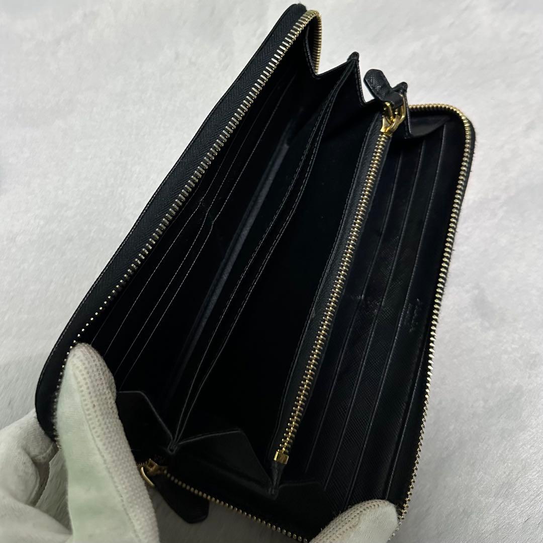 PRADA プラダ　長財布　ラウンドファスナー　ゴールドロゴ　サフィアーノレザー