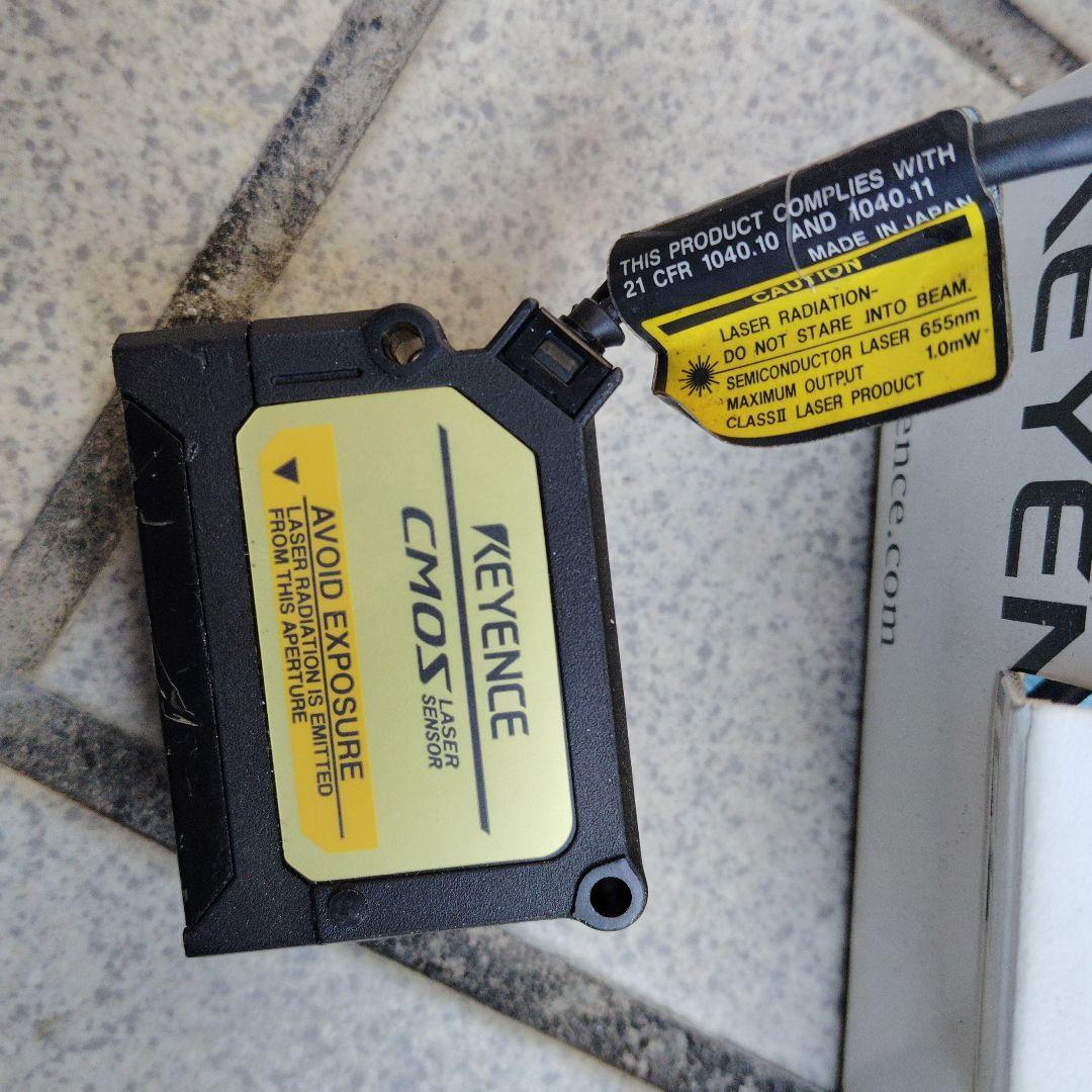KEYENCE GV-H130 CMOSレーザーセンサー