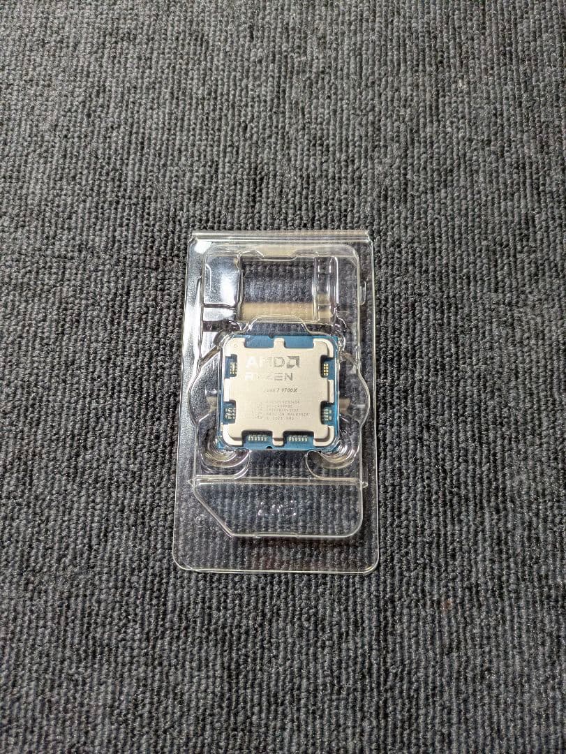 AMD Ryzen 7 9700X CPU 動作確認済み