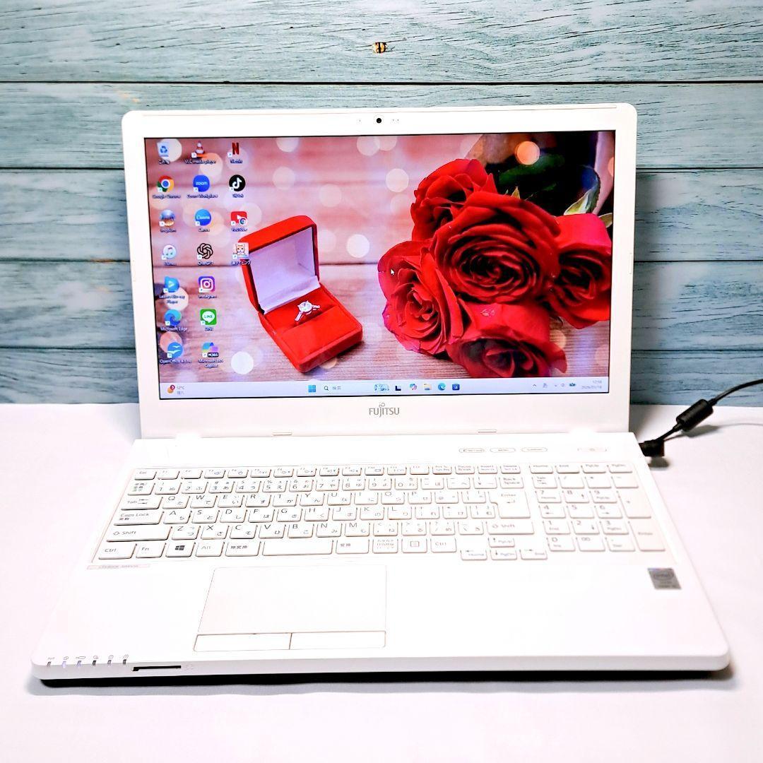 I92 富士通ノートパソコン i3/1000GB Windows11 ブルーレイ