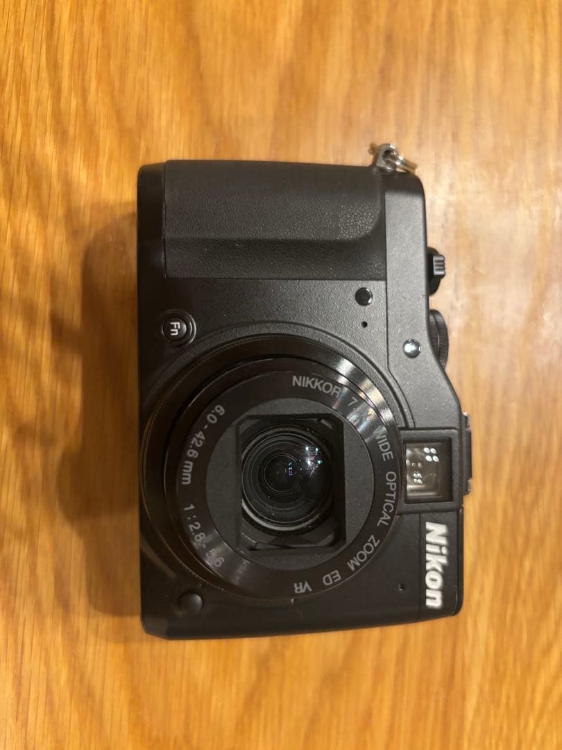 デジタルカメラ Nikon Coolpix P7000