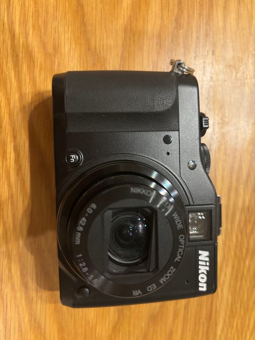 デジタルカメラ Nikon Coolpix P7000