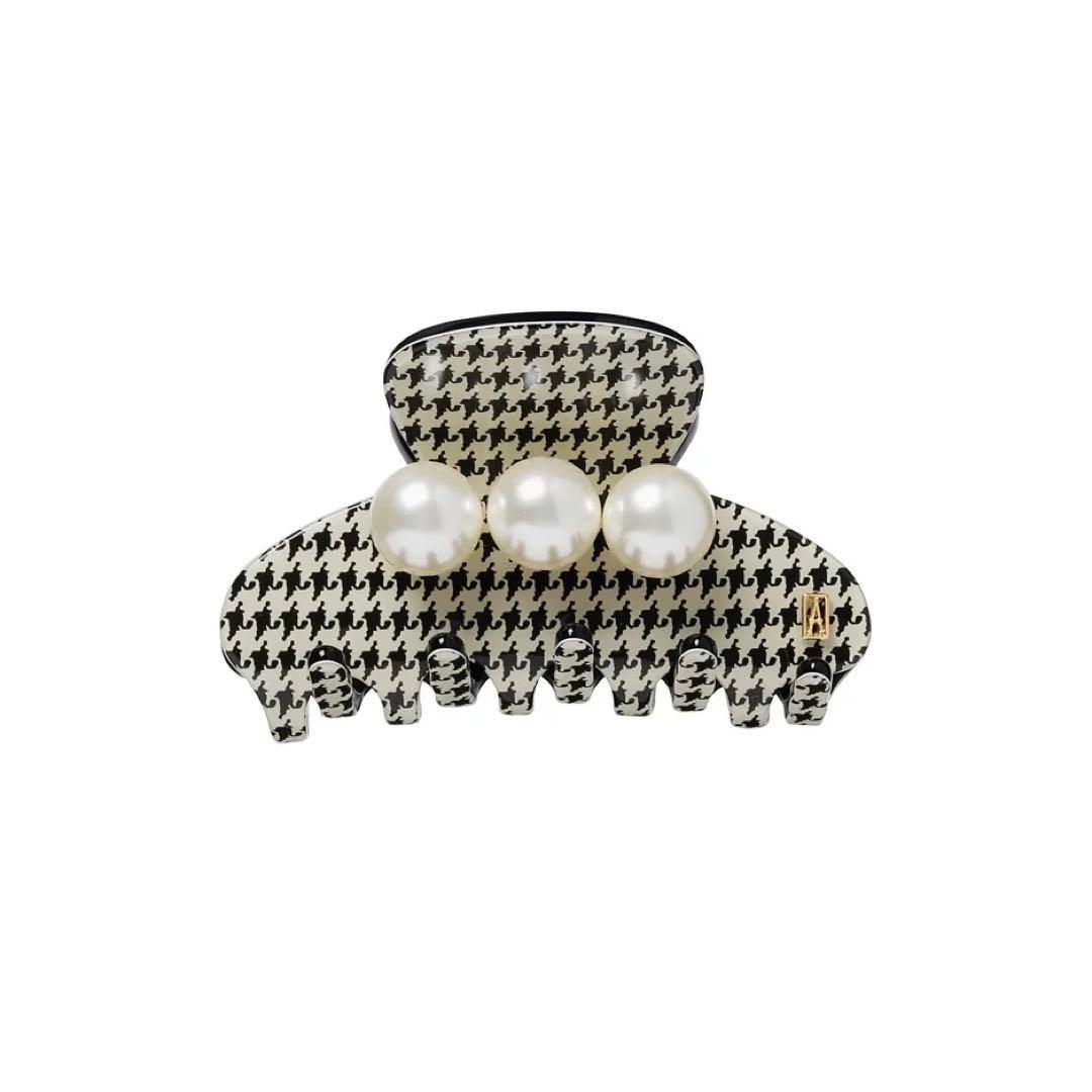 【新品未開封】alexandre de paris パール　クリップS 千鳥柄