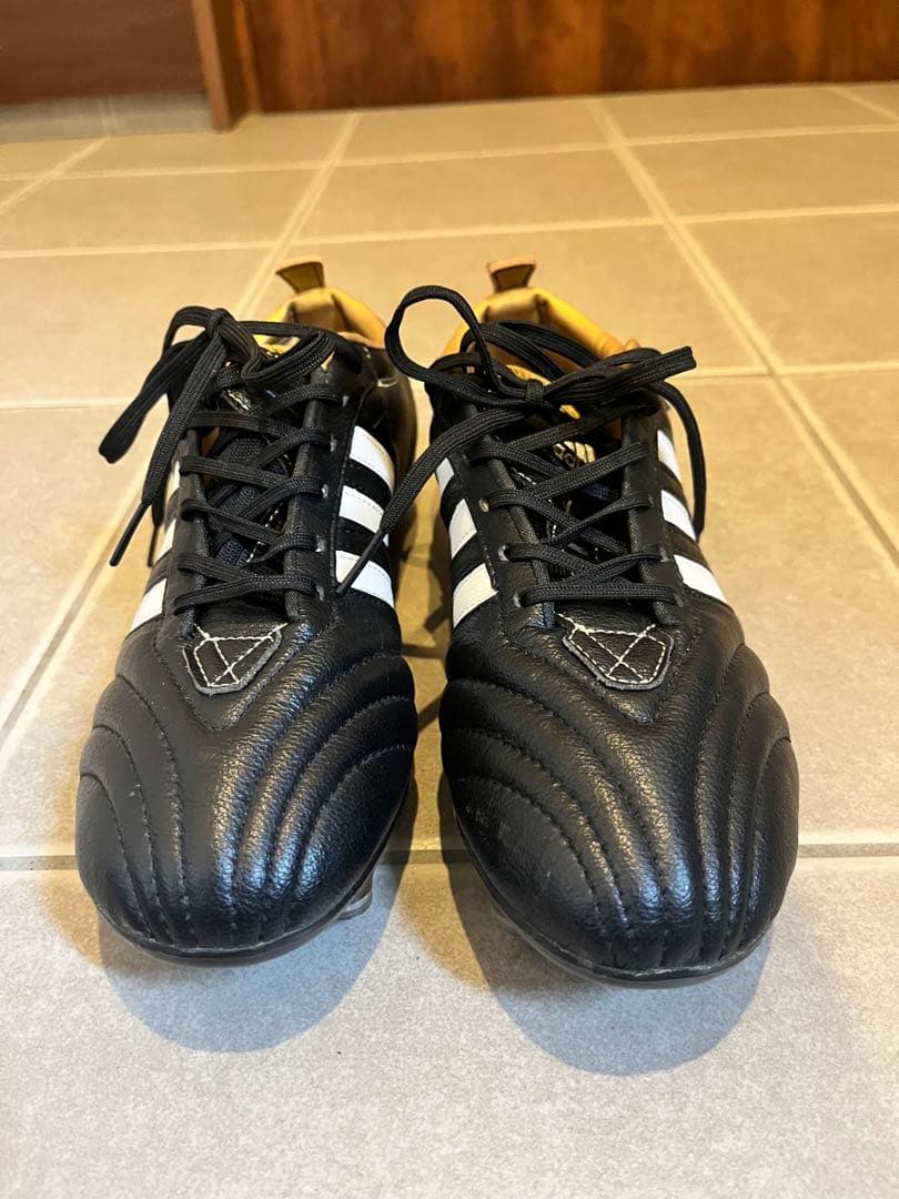 adidas サッカーシューズ アディピュア　25cm黒/白 FG
