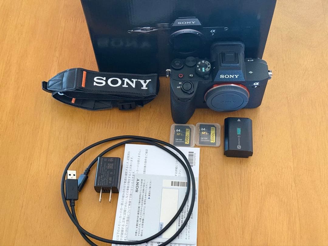 Sony α7Ⅳミラーレス一眼カメラ　美品、sdカード2枚