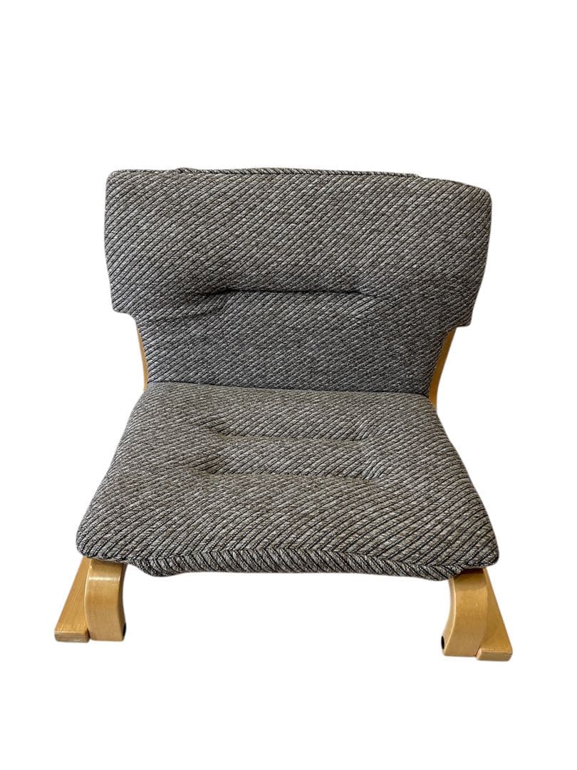 徳島県立工業技術センター　新日本木工　曲木　低座椅子　胡坐楽座椅子　腰痛防止